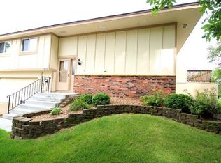 7582 Zinnia Way, Maple Grove, MN 55311