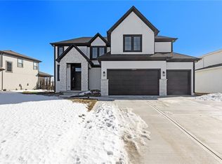 13401 W 178th St, Overland Park, KS 66013