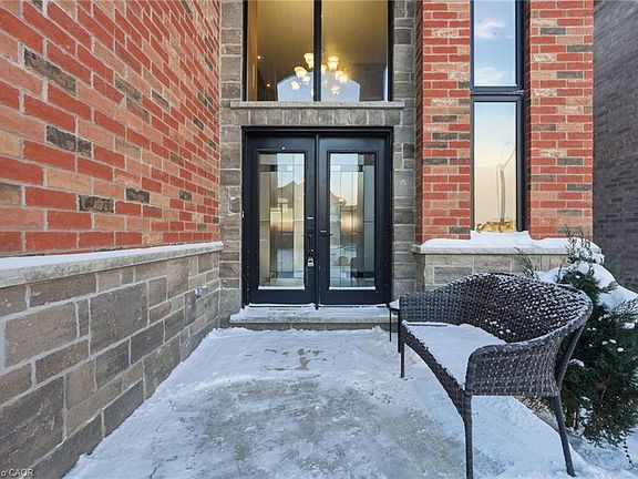 4th image of 83 Homestead Way