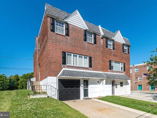 813 Green Valley Dr, Philadelphia, PA 19128