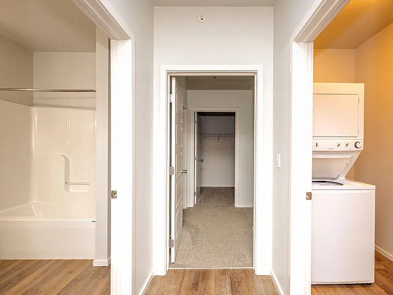 Kascade Place Apartments — Photo 94
