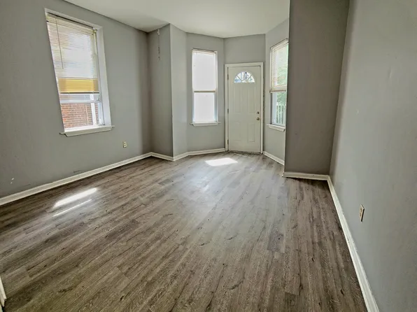 1704 W Diamond St #2F, Philadelphia, PA 19121