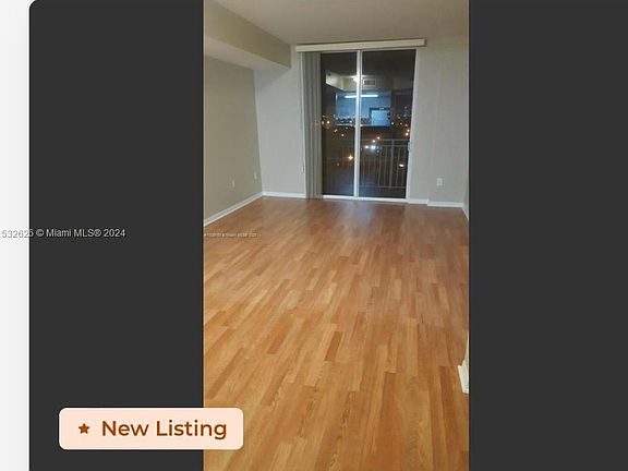5th image of 215 SW 42nd Ave APT 911