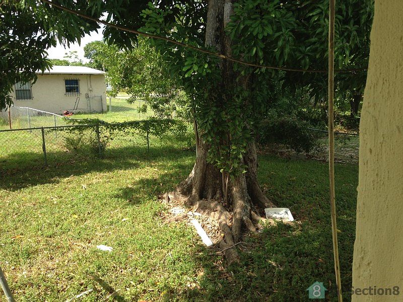 2nd image of 1535 NW 3rd Ter