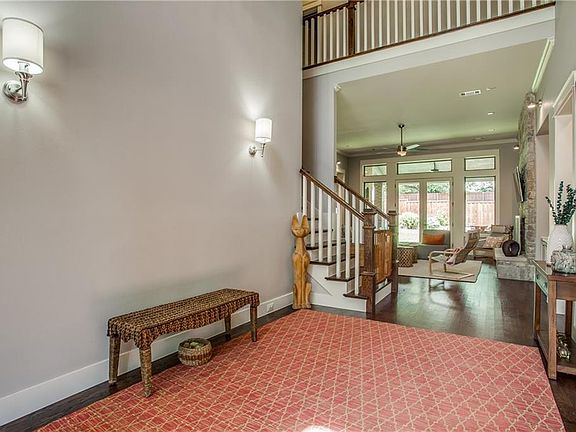 4th image of 434 Fall Creek Dr