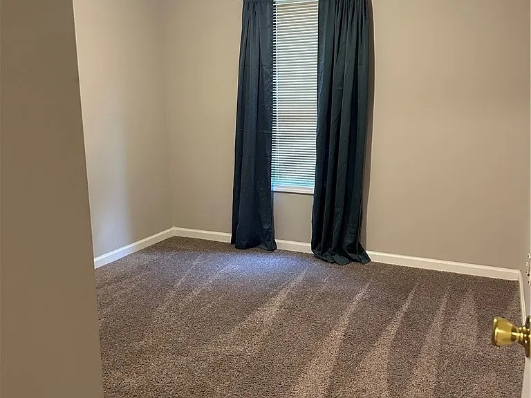 1001 Brookhollow Dr #1 — Photo 12