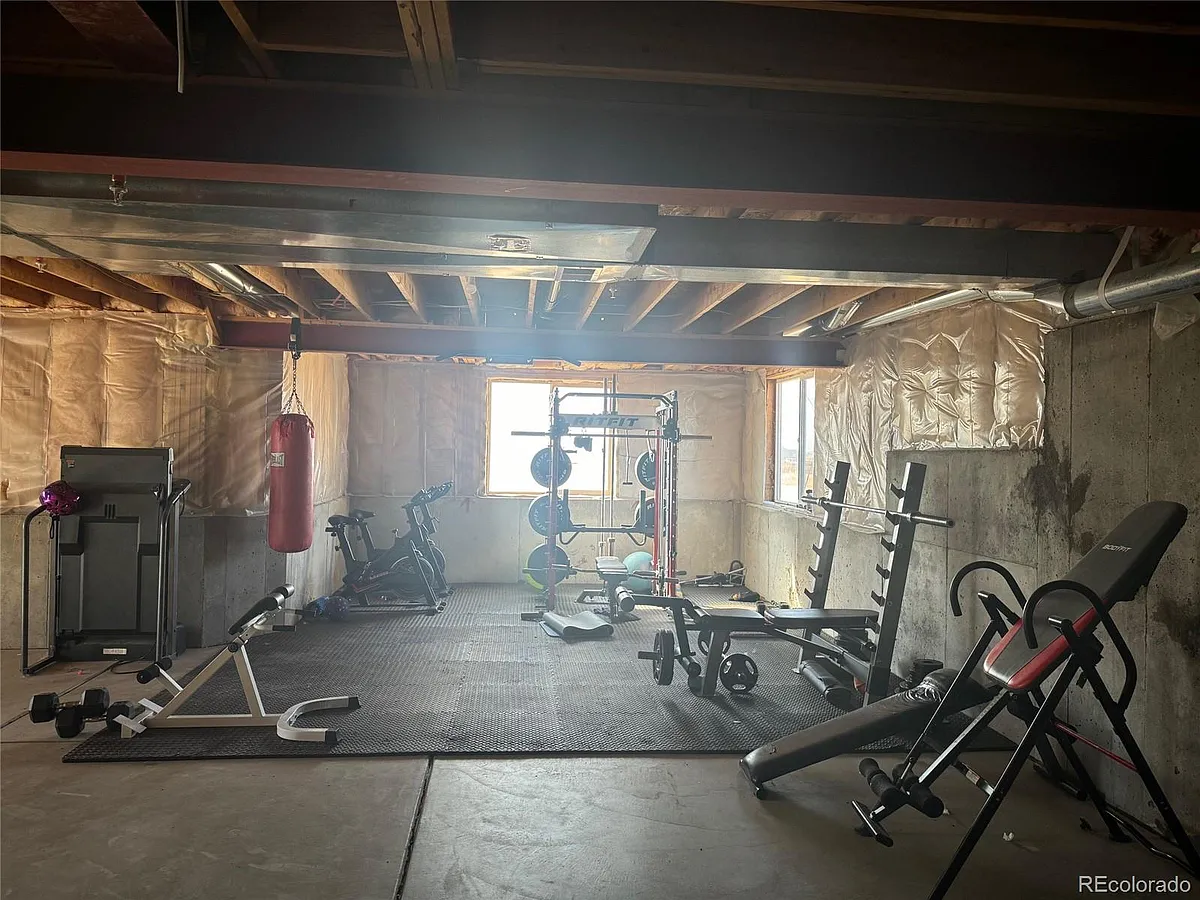 Building Photo - 15071 Prairie Red Ct