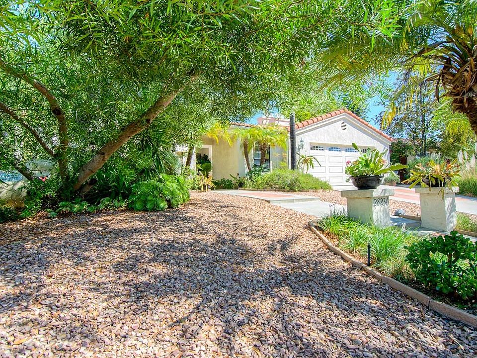 1st image of 28236 Glenmeade Way