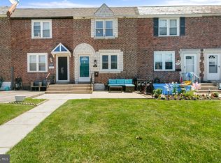 807 Surrey Ln, Glenolden, PA 19036
