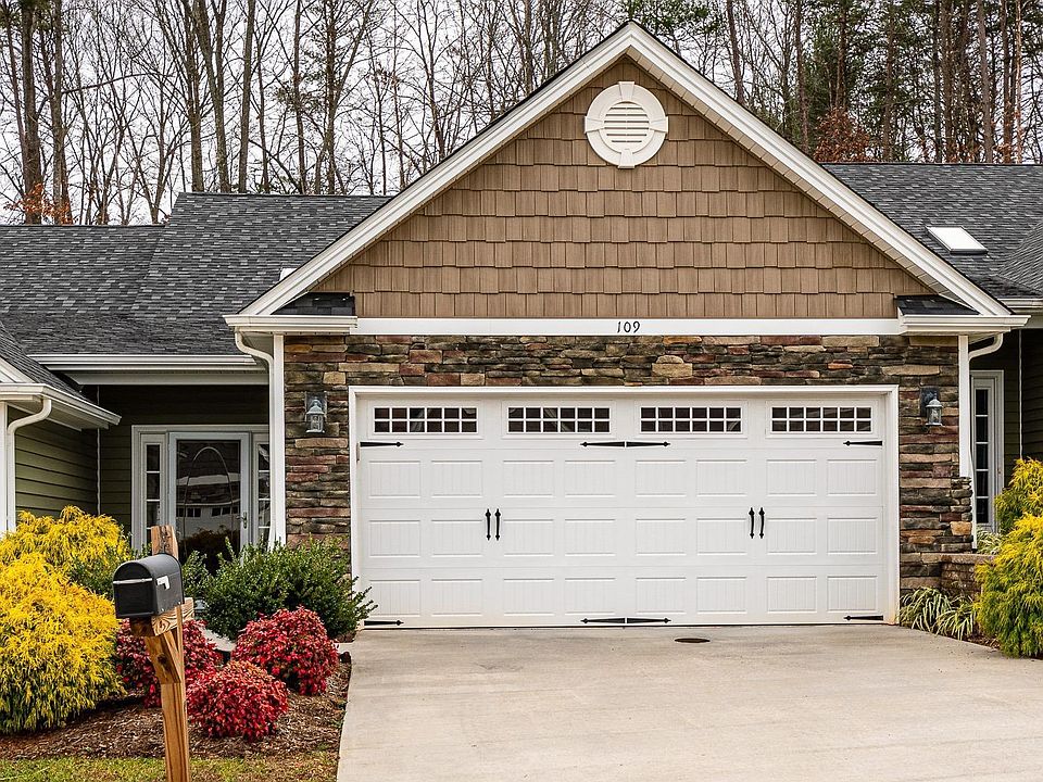1st image of 109 Chateau Pl Lot 5