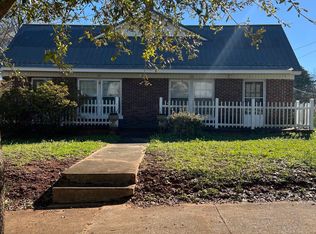 10 N Main Ave, Sylacauga, AL 35150
