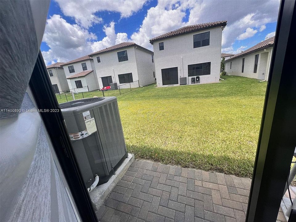 5525 Agostino Way, Immokalee, FL 34142 MLS A11400890 Zillow