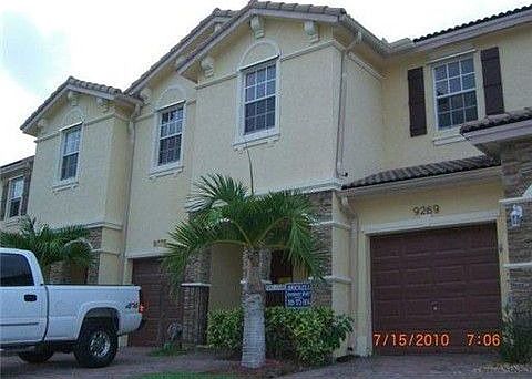 2nd image of 9275 SW 221st St