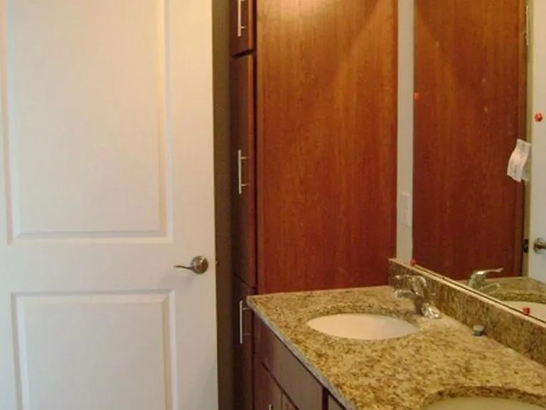 324 Pond Ln #324 — Photo 9