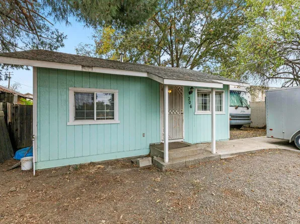306 C St, Woodland, CA 95776