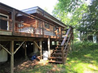 79 Jones Landing Rd, Hammond, NY 13646