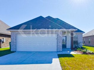 23561 Conifer Dr, Denham Springs, LA 70726
