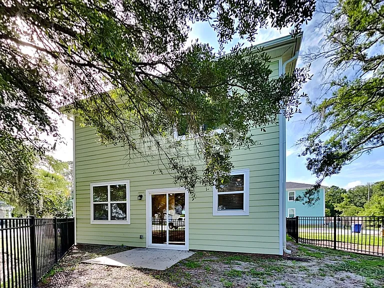 2001 Cabbage Dr — Photo 17
