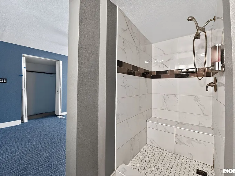 3839 Reed St — Photo 9