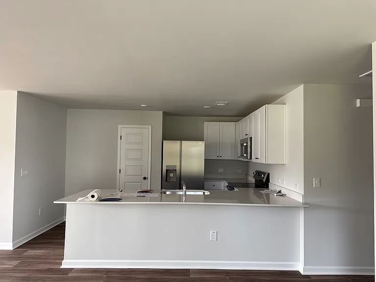 6409 Swainson St SW — Photo 11