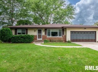 2721 S Tiara Stri, Peoria, IL 61607