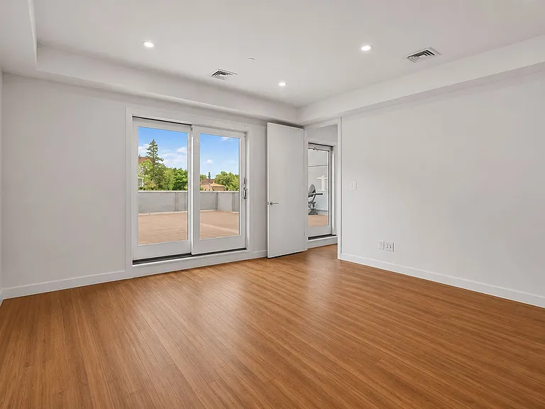 20 Terrace Pl #PENTHOUSE — Photo 29