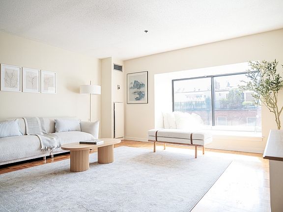 2nd image of 357 Commercial St APT 516