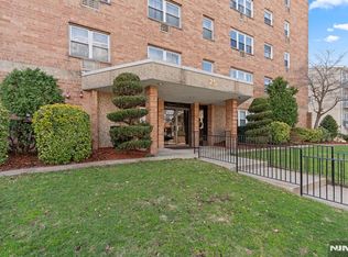 25 Jefferson St APT 4E, Hackensack, NJ 07601