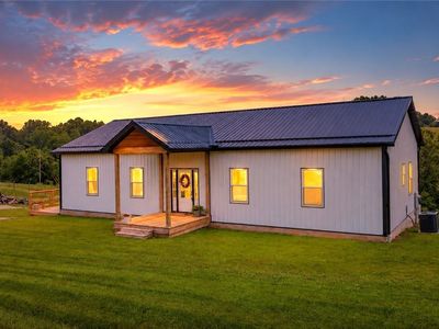 2244 N Parmiter Rd NE, McConnelsville, OH, 43756