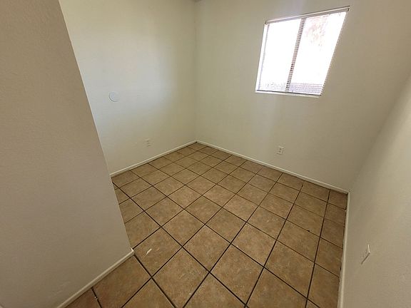 3rd image of 1131 S Avenue C APT C