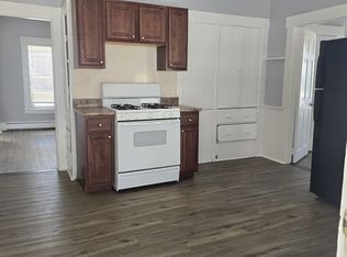 497 Maple St #1/2, Manchester, NH 03104