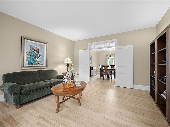 4th image of 4203 Richwood Ct