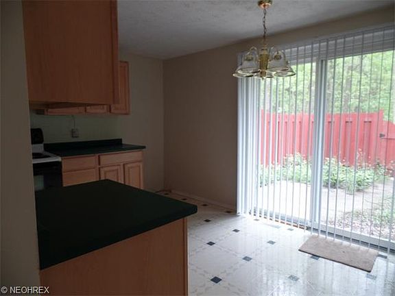 5th image of 7392 Avon Dr Unit G