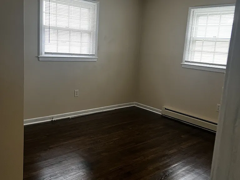 15 N Purcell Ave — Photo 8