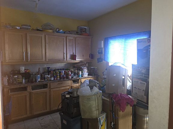4th image of 11715 S Parnell Ave