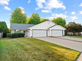 2455 Wisconsin St, Oshkosh, WI 54901