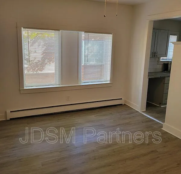 1570 Detroit St #4 — Photo 4