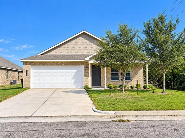 2719 Marguerite St, Bay City, TX 77414