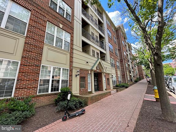 2nd image of 2310 14th St N APT 105