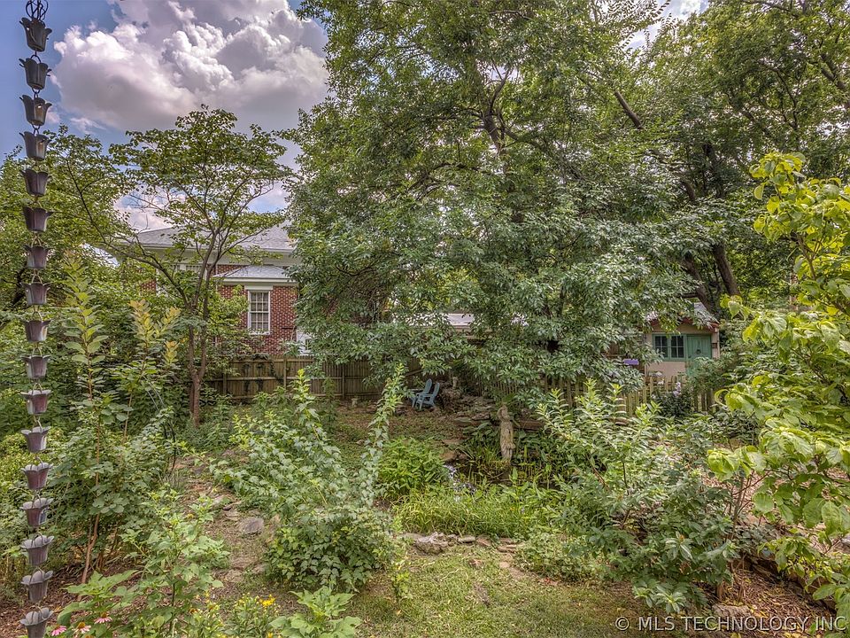 64th image of 2216 N Elwood Ave