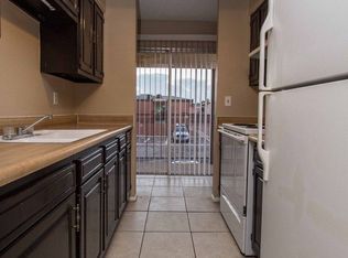 3664 Kolendo Ct APT B, Las Vegas, NV 89103