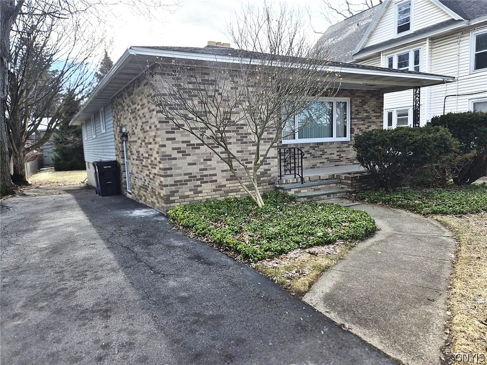 1st image of 2723 Grant Blvd