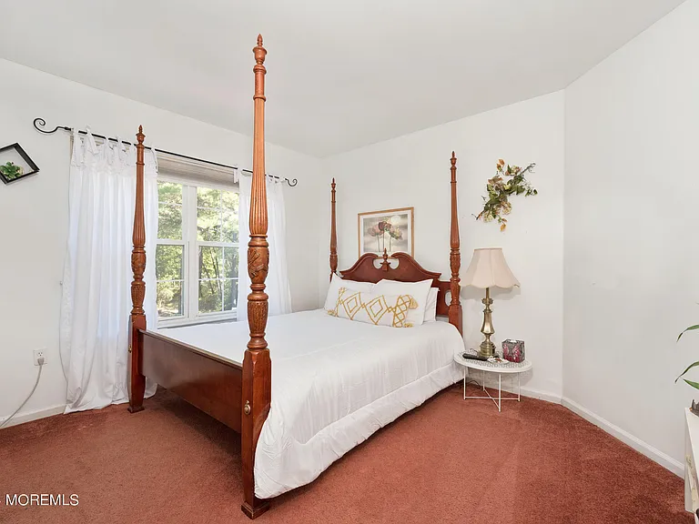 4 Scottsdale Ct — Photo 30