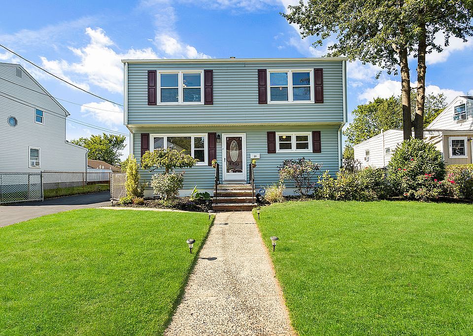 27 Chestnut St