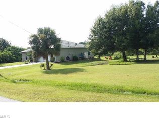 3841 Heyburn St, Fort Myers, FL 33905