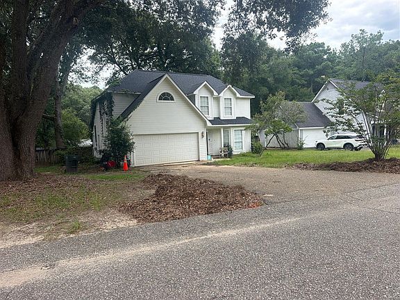 3rd image of 103 Windwood Cir