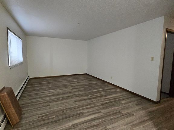 5th image of 1204 27th Ave S #101