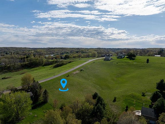 3rd image of L1112 Club House Dr