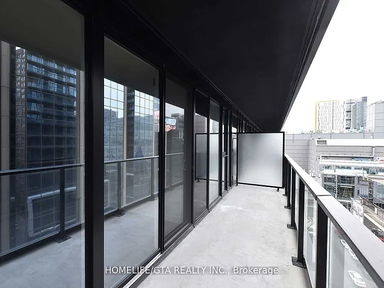 20 Edward St #708 — Photo 35