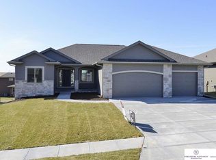 19807 Birch St, Gretna, NE 68028
